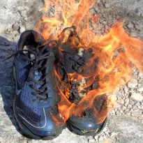 soleless Nike Air Max 2004 burn
